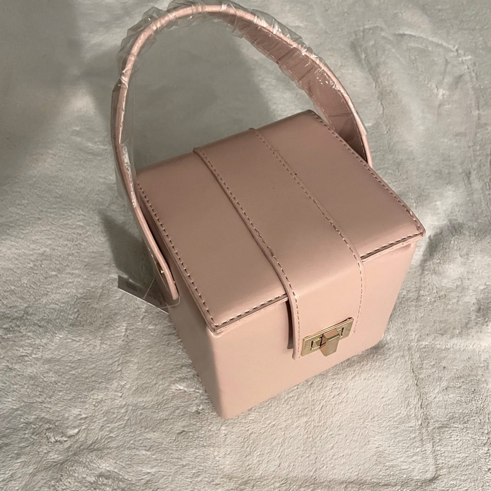 Dusty rose pink box purse